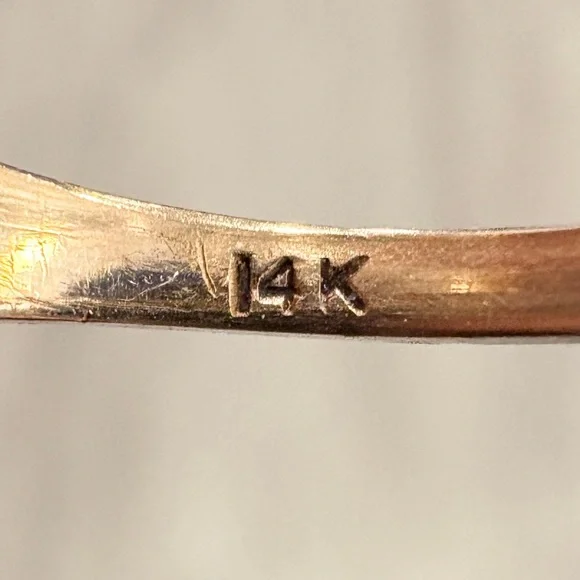 Vintage 14K Gold Lab Created Blue Spinel Ring: Emerald Cut, Mid-Century Modern - Picture 9 of 10